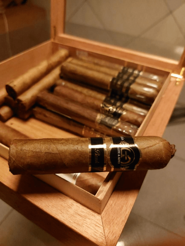 Charuto Leite&Alves Gordito Besuki Wrapper - unidade