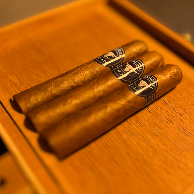 Charuto Taurus Cigar Premium 56